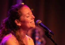 Jahnavi Harrison – suvremeni glas bhakti-tradicije i vedske mantre u modernom svijetu